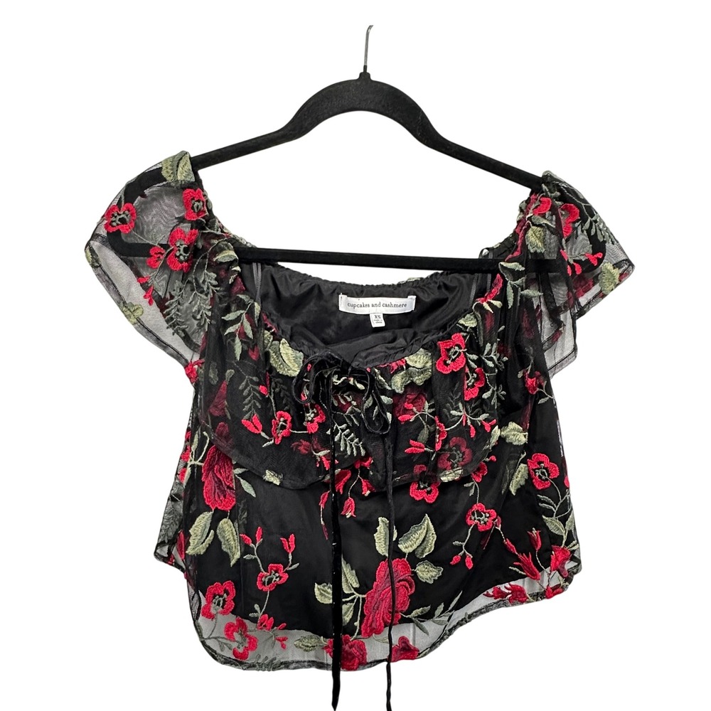 Cupcakes and Cashmere Black Floral Embroidered Off Shoulder Top XS Whimsigoth‎